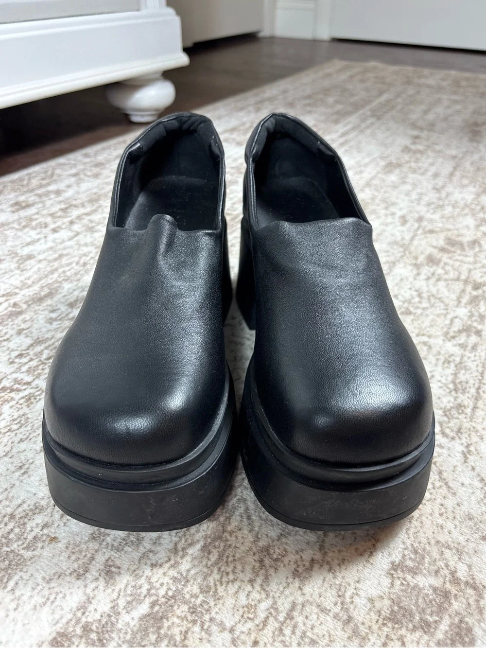 UNIF Black Leather Flex Platform Slip On Shoe Size 11